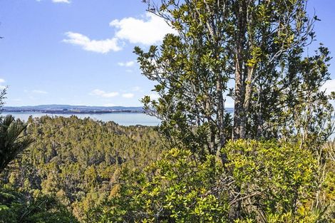 Photo of property in 620 South Titirangi Road, Titirangi, Auckland, 0604