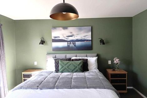 Photo of property in 15 Cross Street, Coalgate, 7673