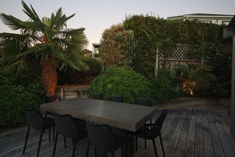 Photo of property in 130 Tirohanga Drive, Whangamata, 3620