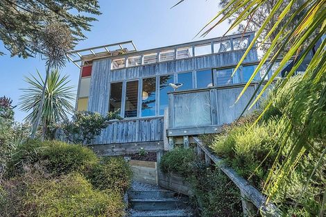 Photo of property in 15 Renown Road, Raumati South, Paraparaumu, 5032