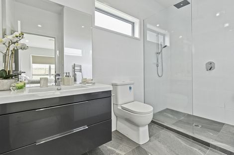 Photo of property in 5 Deol Drive, Pukekohe, 2120