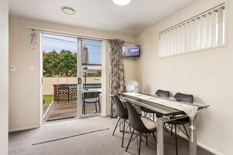 Photo of property in 223 Sawyers Arms Road, Bishopdale, Christchurch, 8053