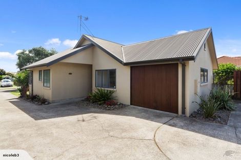 Photo of property in 67 Dalton Drive, Papamoa Beach, Papamoa, 3118