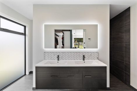 Photo of property in 51 Pigeon Valley Road, Wakefield, 7025