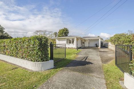 Photo of property in 2 Edmund Hillary Avenue, Papakura, 2110