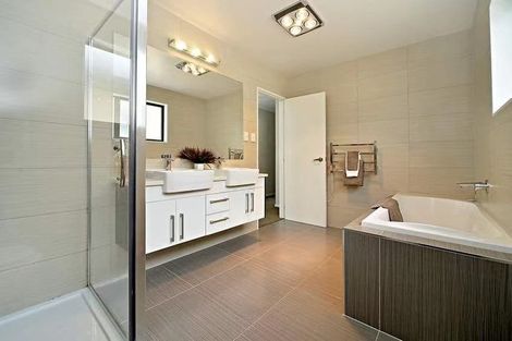 Photo of property in 10 Urney Drive, Flat Bush, Auckland, 2019