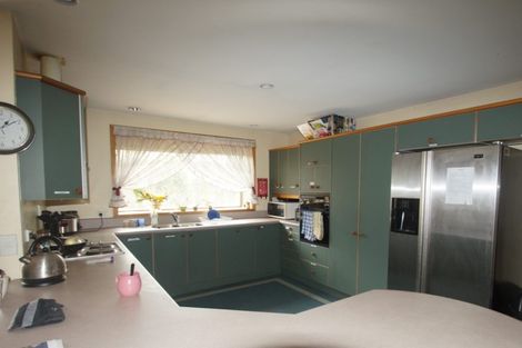 Photo of property in 52 Blue Gum Place, New Brighton, Christchurch, 8083