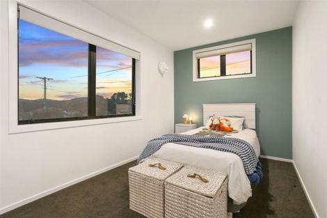 Photo of property in 10 Hillcrest Road, Hatfields Beach, Orewa, 0931