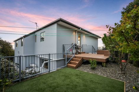 Photo of property in 50 Woodlau Rise, Huntsbury, Christchurch, 8022
