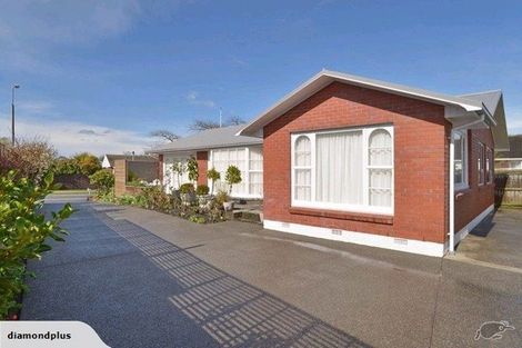 Photo of property in 51 Grahams Road, Ilam, Christchurch, 8041
