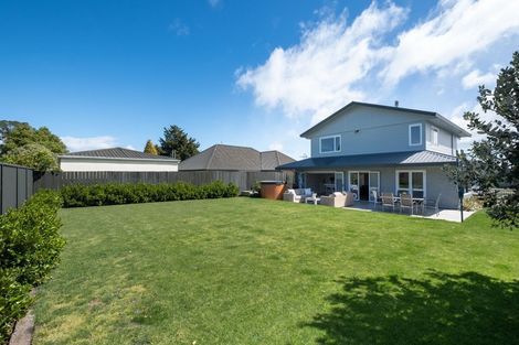 Photo of property in 123 Middle Road, Havelock North, 4130