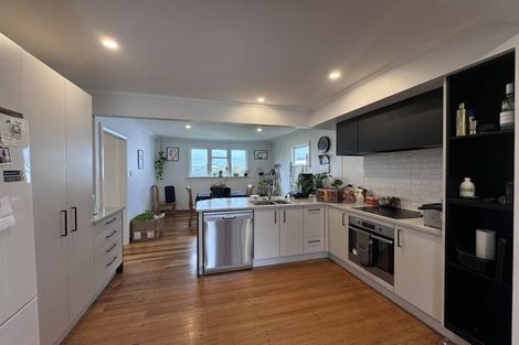 Photo of property in 9 Carthew Street, Feilding, 4702