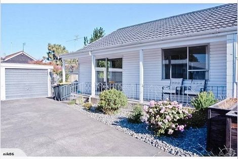 Photo of property in 2/42 Saint Martins Road, Saint Martins, Christchurch, 8022