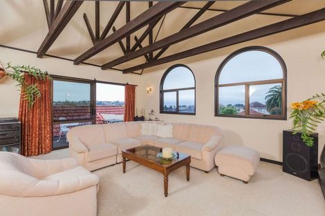 Photo of property in 9 Malloy Place, Eastern Beach, Auckland, 2012