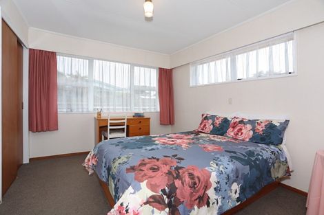 Photo of property in 4 Walker Crescent, Bulls, 4818