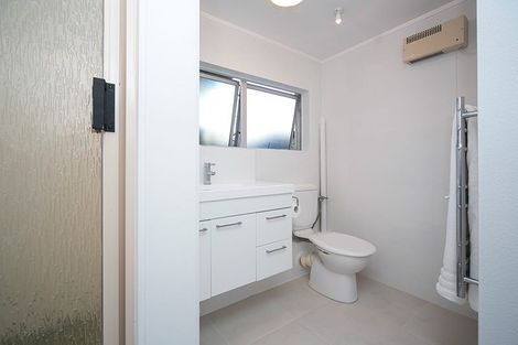 Photo of property in 10 Theodora Place, Mairangi Bay, Auckland, 0630