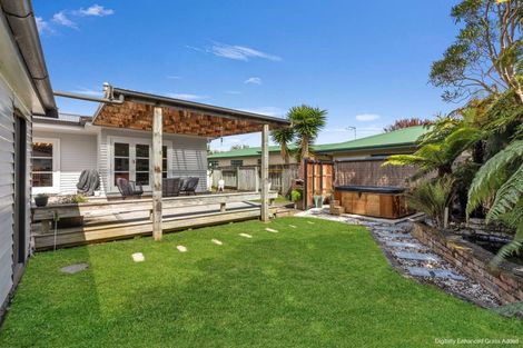 Photo of property in 33 Winston Avenue, Hokowhitu, Palmerston North, 4410