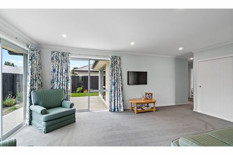 Photo of property in 13 Billington Drive, Halswell, Christchurch, 8025