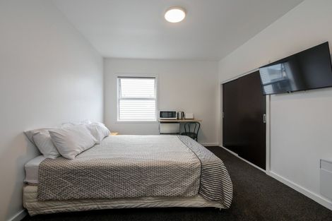 Photo of property in 274 Oxford Street, South Dunedin, Dunedin, 9012