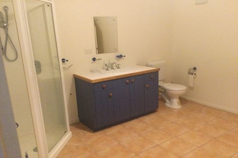 Photo of property in 2 Southleigh, Raumati South, Paraparaumu, 5032