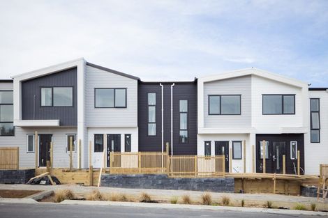 Photo of property in 10 Balthazar Road, Kumeu, 0810