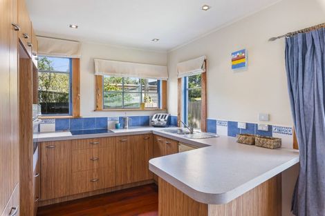 Photo of property in 18 Forest Lane, Raumati South, Paraparaumu, 5032