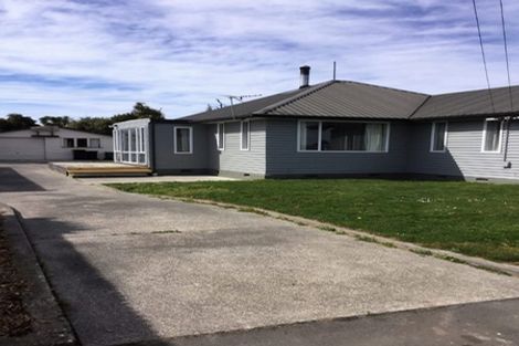 Photo of property in 155 Palmers Road, New Brighton, Christchurch, 8083