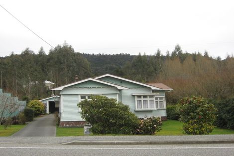 Photo of property in 711 Seven Mile Road, Runanga, 7803