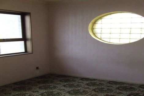 Photo of property in 8 Park Estate Road, Rosehill, Papakura, 2113