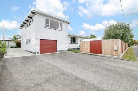 Photo of property in 10 Totara Street, Taradale, Napier, 4112