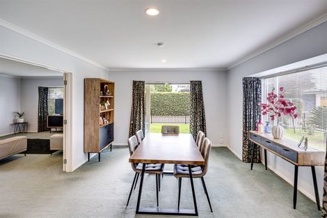 Photo of property in 525a Main North Road, Bay View, Napier, 4104