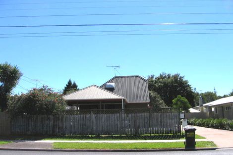 Photo of property in 1/164 Nile Road, Milford, Auckland, 0620