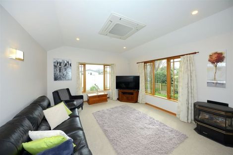 Photo of property in 244b Withells Road, Avonhead, Christchurch, 8042