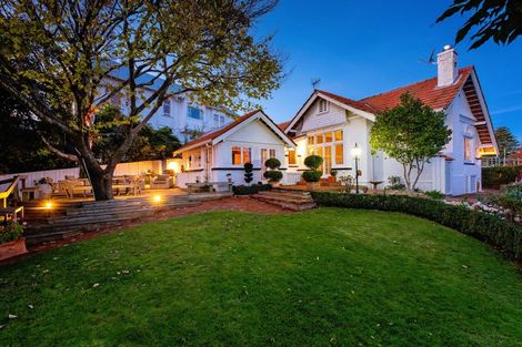 Photo of property in 7 Cobden Lane, Bluff Hill, Napier, 4110