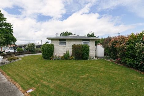 Photo of property in 1/57 Abraham Crescent, Milson, Palmerston North, 4414