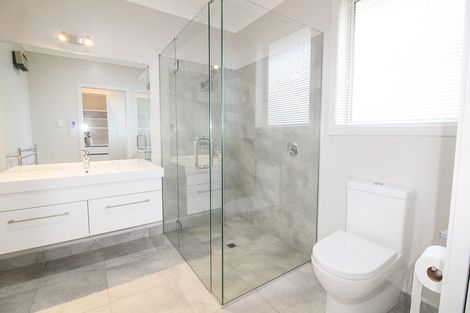 Photo of property in 22 Silver Springs Boulevard, Mosgiel, 9024