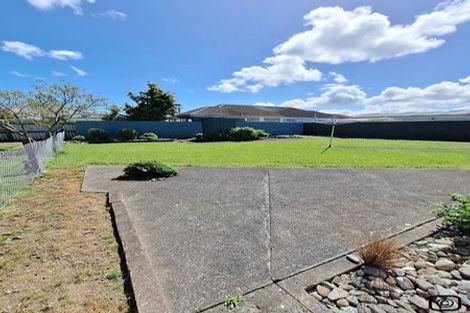 Photo of property in 73 Naenae Road, Naenae, Lower Hutt, 5011