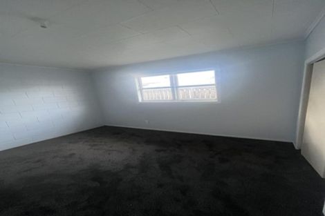 Photo of property in 55 Oregon Drive, Maoribank, Upper Hutt, 5018