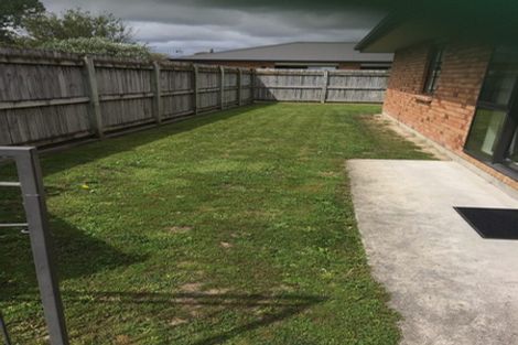 Photo of property in 990a Tremaine Avenue, Roslyn, Palmerston North, 4414