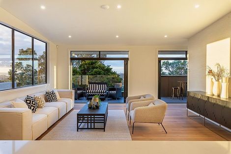 Photo of property in 15a Sadgrove Terrace, Mount Albert, Auckland, 1025