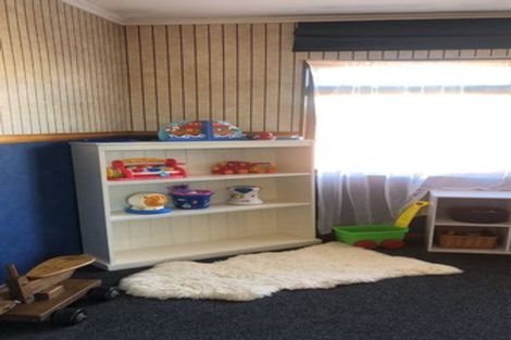 Photo of property in 72 Hurndall Street East, Maungaturoto, 0520