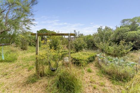 Photo of property in 50 Dixie Street, Te Horo Beach, Otaki, 5581