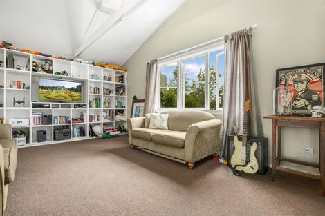 Photo of property in 55 Monument Road, Clevedon, Papakura, 2582
