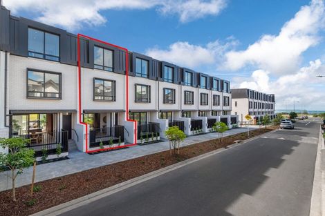 Photo of property in 9b Windlass Street, Long Bay, Auckland, 0630