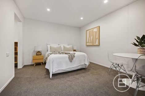 Photo of property in 20 Daveys Place, Arrowtown, 9302