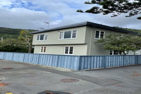 Photo of property in 9 Nikau Street, Eastbourne, Lower Hutt, 5013