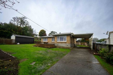 Photo of property in 2 Windsor Road, Maeroa, Hamilton, 3200