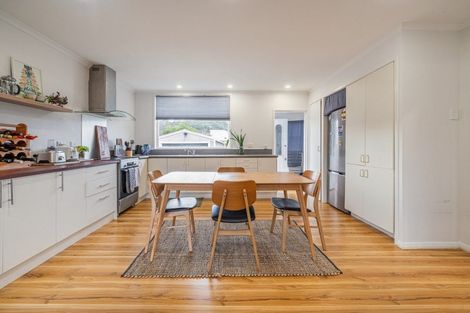 Photo of property in 34 Milne Crescent, Taita, Lower Hutt, 5011