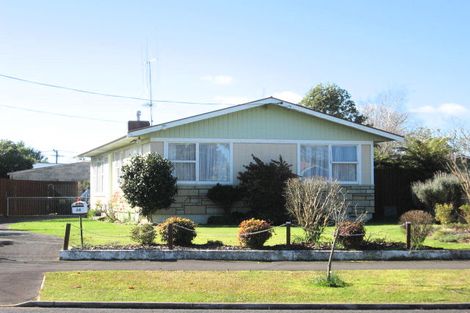 Photo of property in 24 Fairview Street, Fairview Downs, Hamilton, 3214