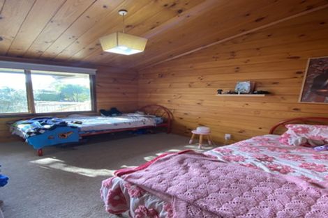 Photo of property in 12 Pennycook Place, Sunnyhills, Auckland, 2010